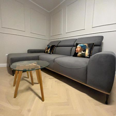 Apartment Julija Zadar Bagian luar foto