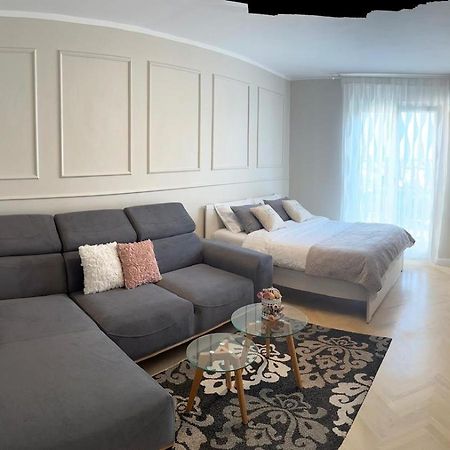 Apartment Julija Zadar Bagian luar foto
