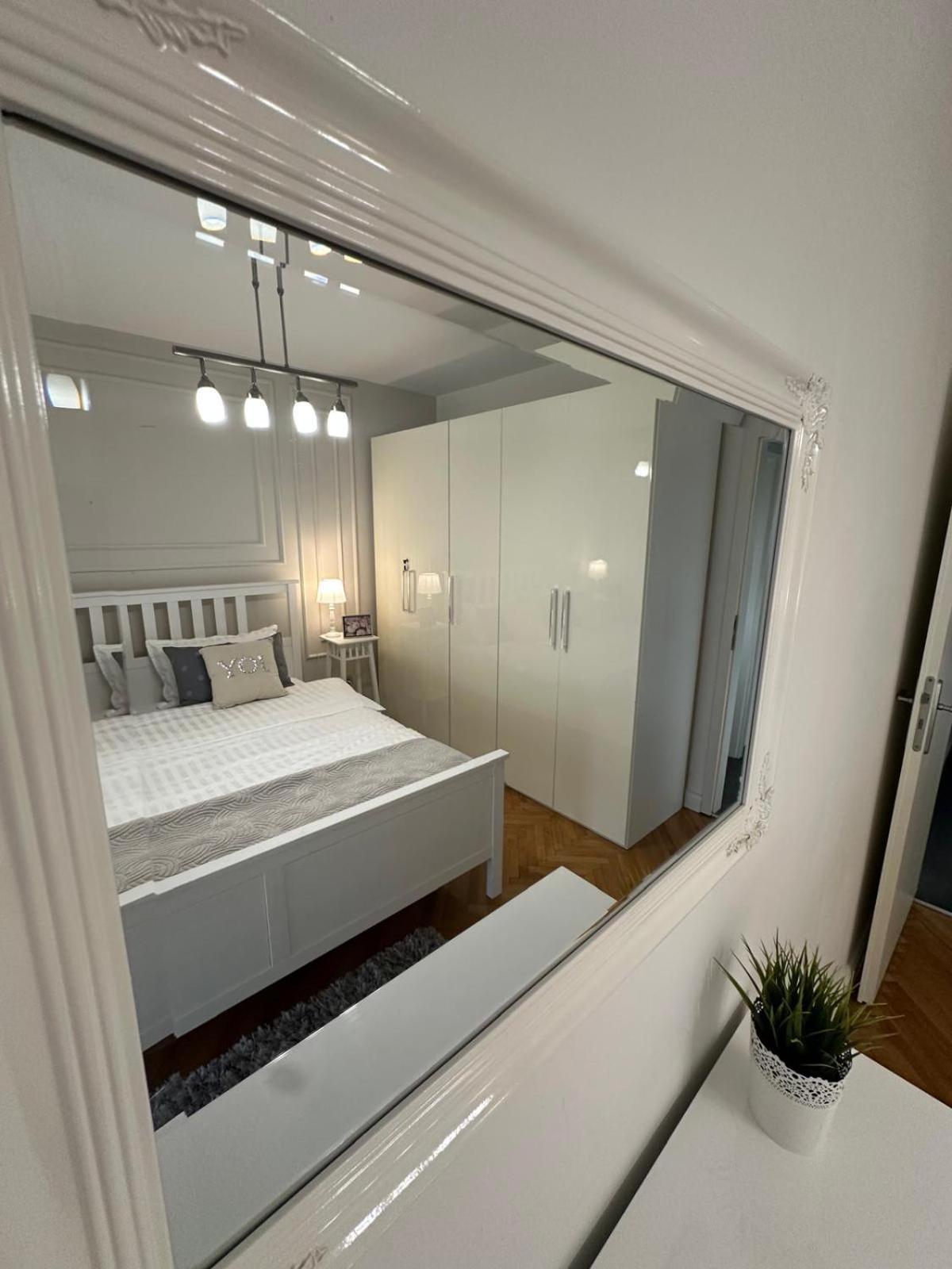 Apartment Julija Zadar Bagian luar foto